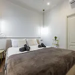 Station, Luxury & Modern With Comfort! 公寓 *