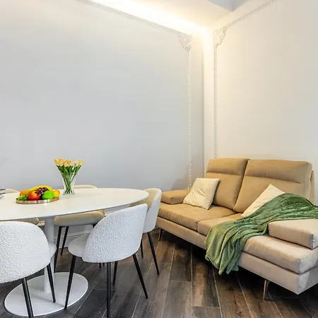 Station, Luxury & Modern With Comfort! Daire Milano