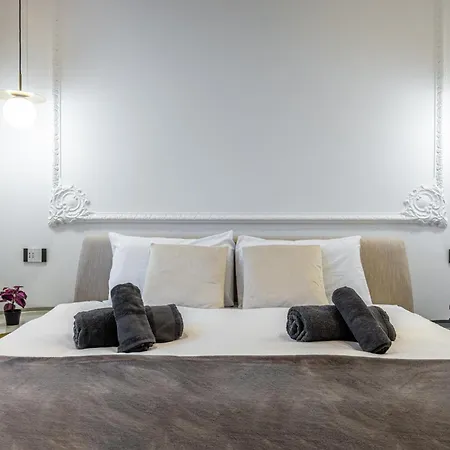 Station, Luxury & Modern With Comfort! * Milano